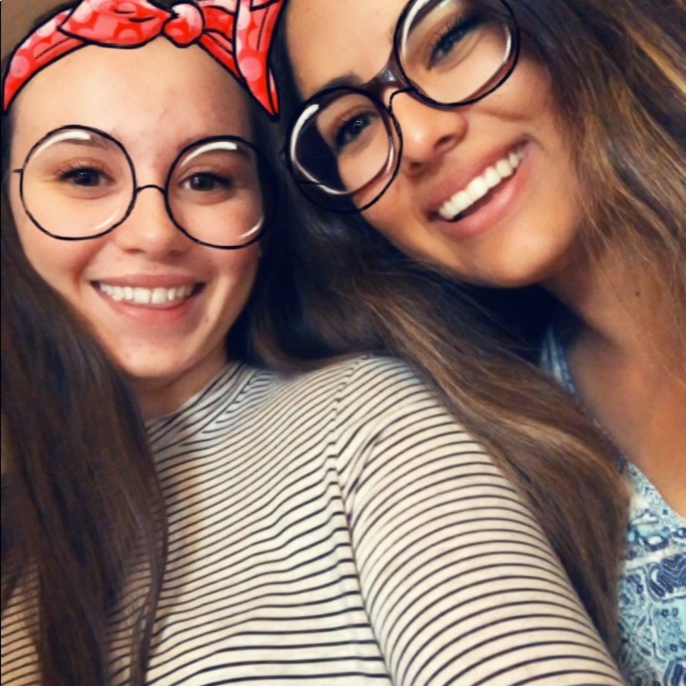 Meet your Posher, Ava